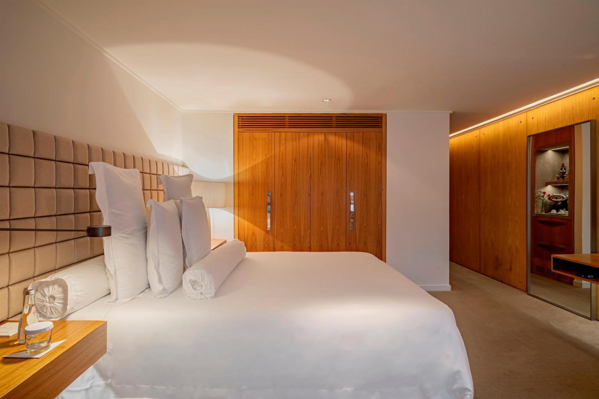 Luxury Double Room,1547213797:JPEG